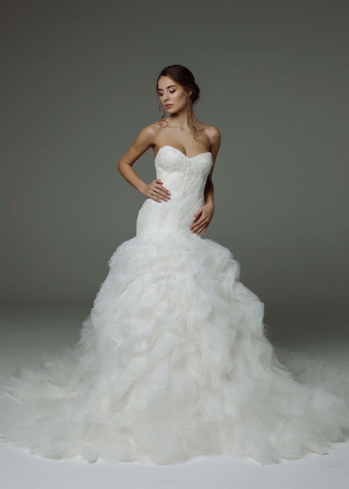 Jacqueline gown, 2019, couture, dress, bridal, off-white, tulle, embroidery, train, lacing corset, mermaid, archive