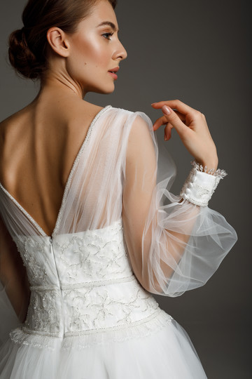 Платье Наоми, 2020, одежда, платье, свадебное, молочно-белый, кружево, вышивка, рукава, А-силуэт, сетка, архив