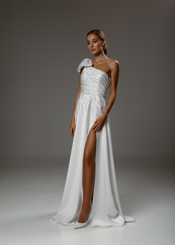 Платье Дебора, 2020, одежда, платье, свадебное, молочно-белый, атлас, вышивка, А-силуэт, архив