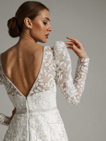 Платье Монклер, 2021, одежда, платье, свадебное, молочно-белый, кружево, А-силуэт, вышивка, шлейф, рукава