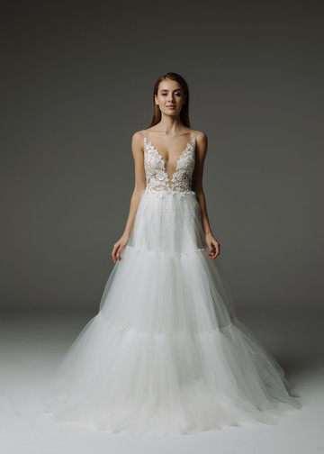 Felicia gown, 2019, couture, dress, bridal, off-white, lace, A-line, tulle, archive