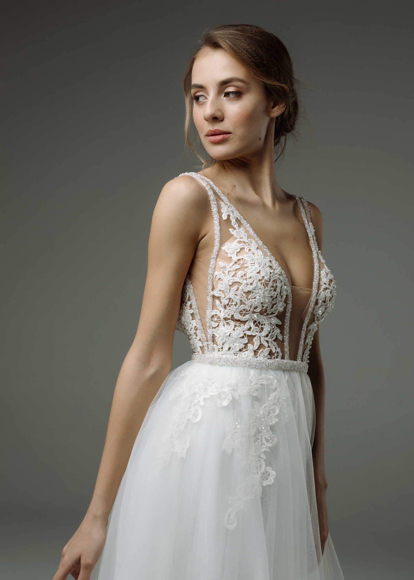 Sylvian gown, 2019, couture, dress, bridal, off-white, lace, A-line, tulle, popular