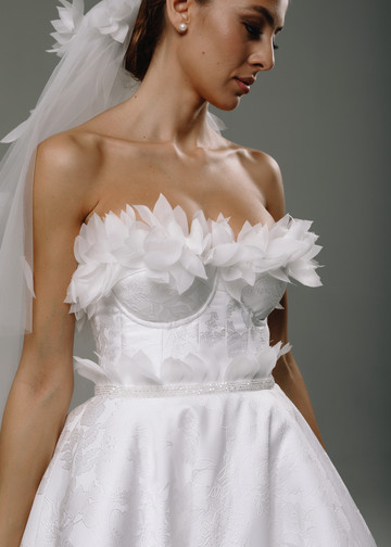 Платье Жасмин, 2020, одежда, платье, свадебное, молочно-белый, жаккард, Жасмин, вышивка, А-силуэт, шнуровка, сетка