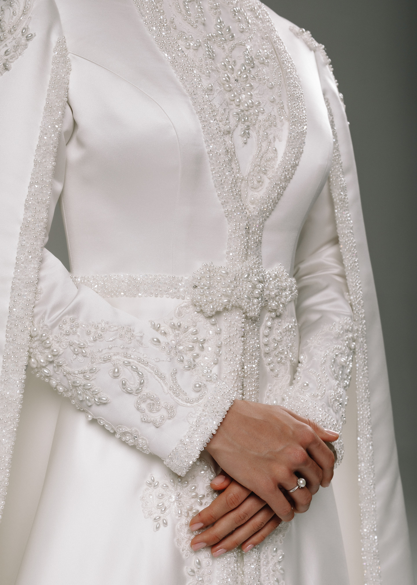 Roxana gown, 2020, couture, dress, bridal, off-white, lace, Roxana, embroidery, A-line, sleeves, train, satin, archive