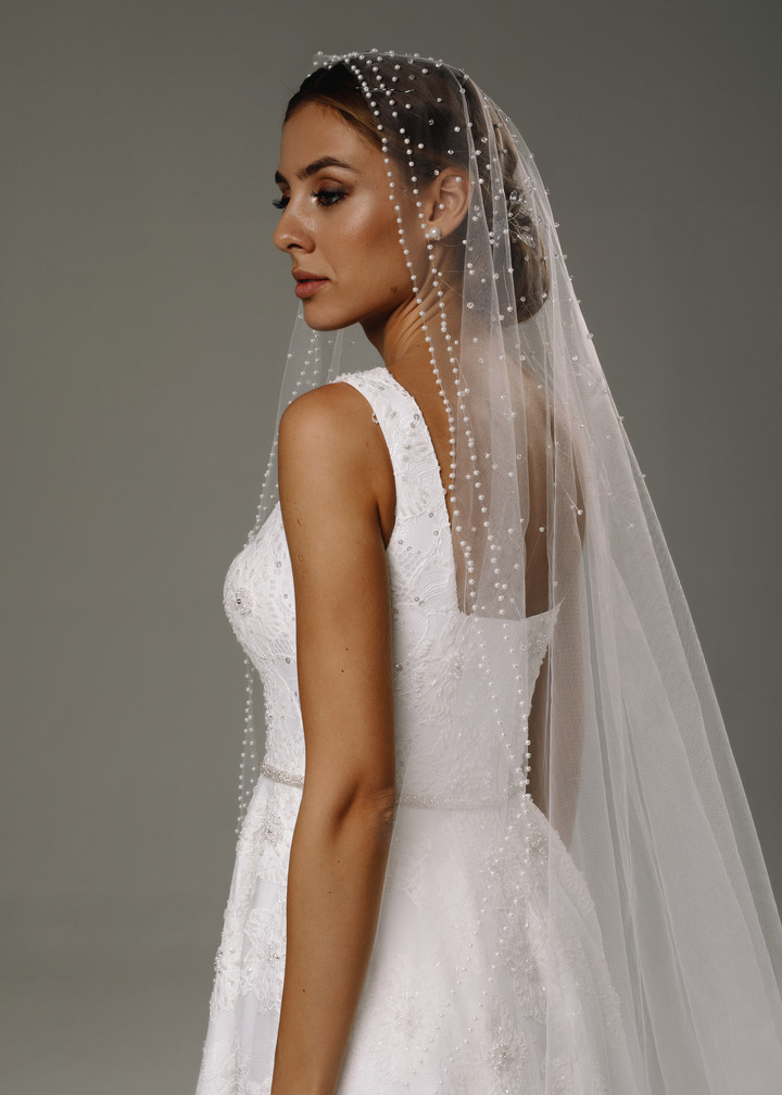 Veil with pearls, 2020, accessories, veil, bridal, off-white, tulle, Sandra, embroidery