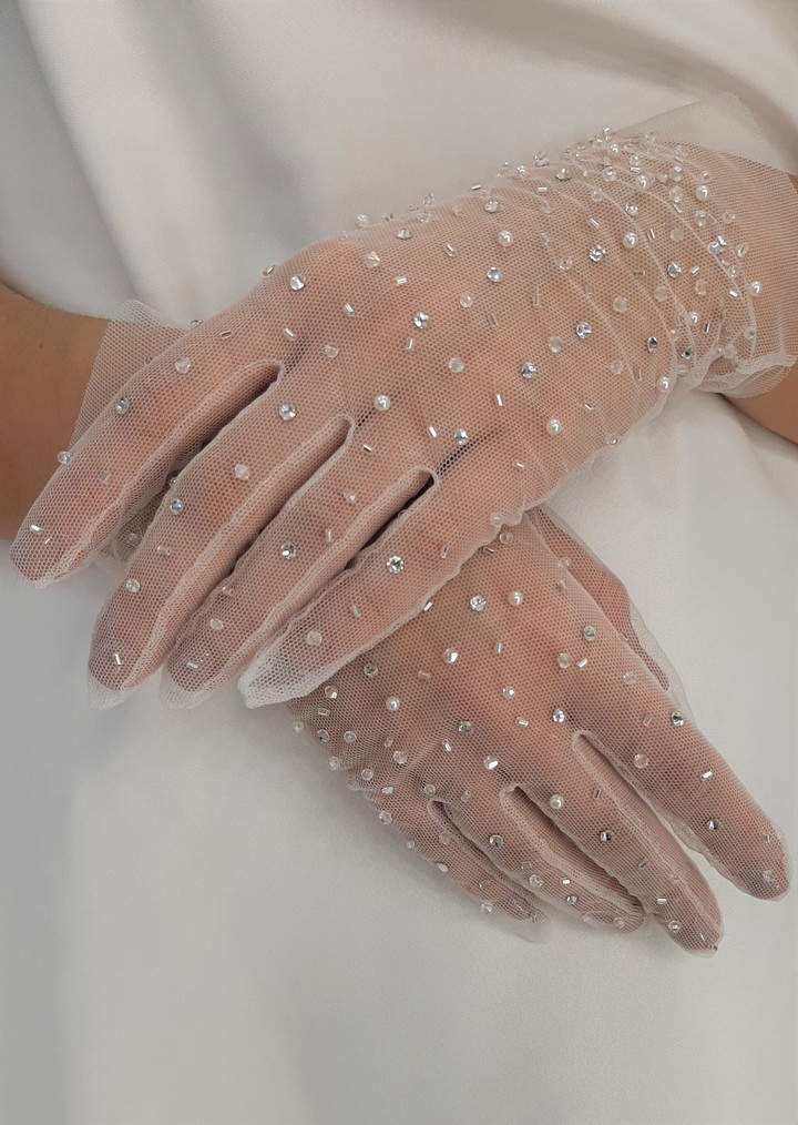 Gloves with crystals, accessories, gloves, bridal, off-white, embroidery