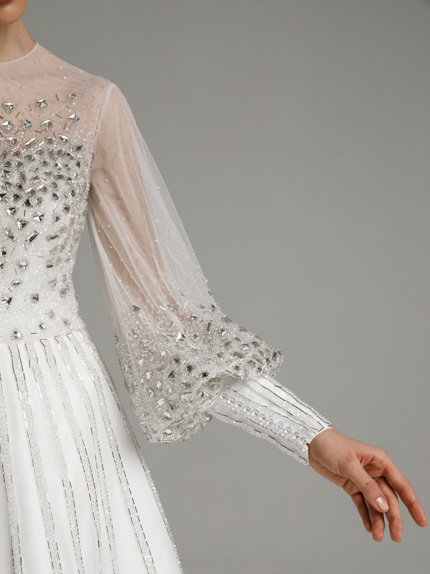 Платье Элиза, 2021, одежда, платье, свадебное, молочно-белый, Элиза, А-силуэт, вышивка, шлейф, рукава