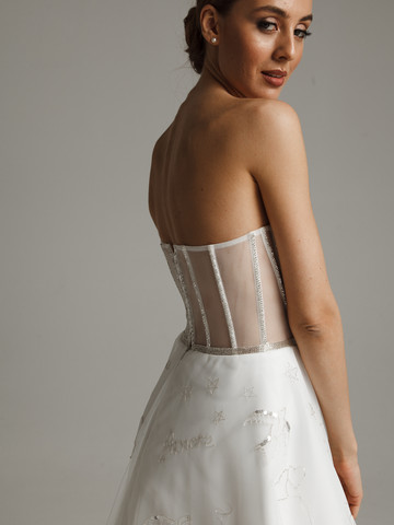 Платье Аморет, 2021, одежда, платье, свадебное, молочно-белый, А-силуэт, вышивка, шнуровка