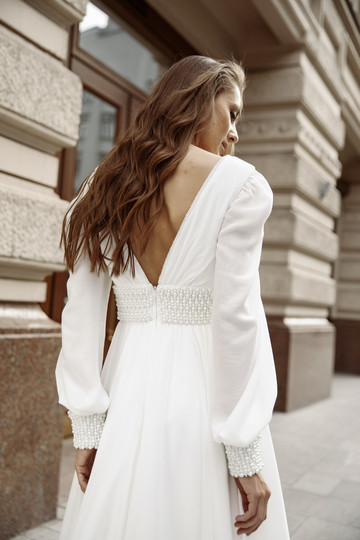 Платье Ариэль, 2021, одежда, платье, свадебное, молочно-белый, шифон, А-силуэт, вышивка, рукава, шлейф, архив