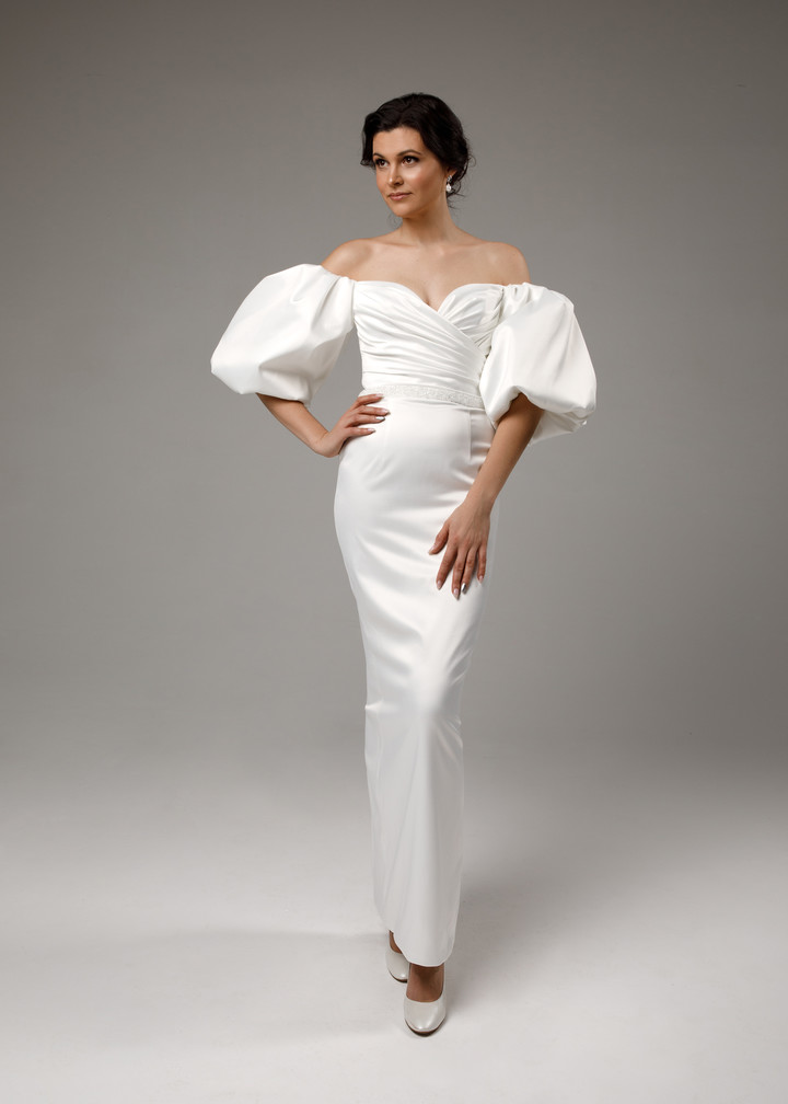 Платье с объемными рукавами, 2021, одежда, платье, свадебное, молочно-белый, рукава, вышивка, прямой силуэт