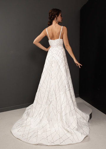 Платье Тияна, 2021, одежда, платье, свадебное, молочно-белый, вышивка, А-силуэт, шлейф
