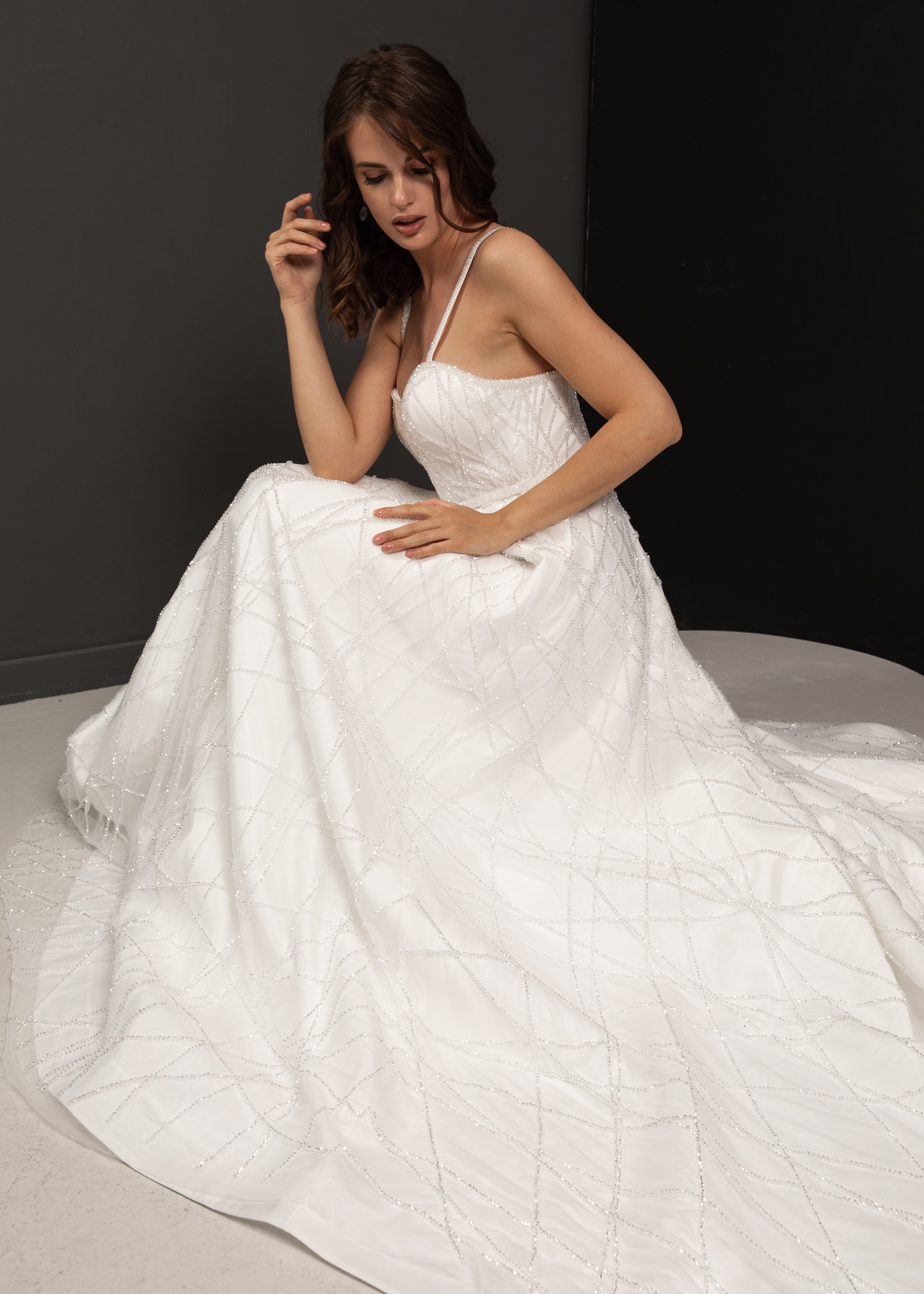 Платье Габи, 2021, одежда, платье, свадебное, молочно-белый, вышивка, А-силуэт, шлейф