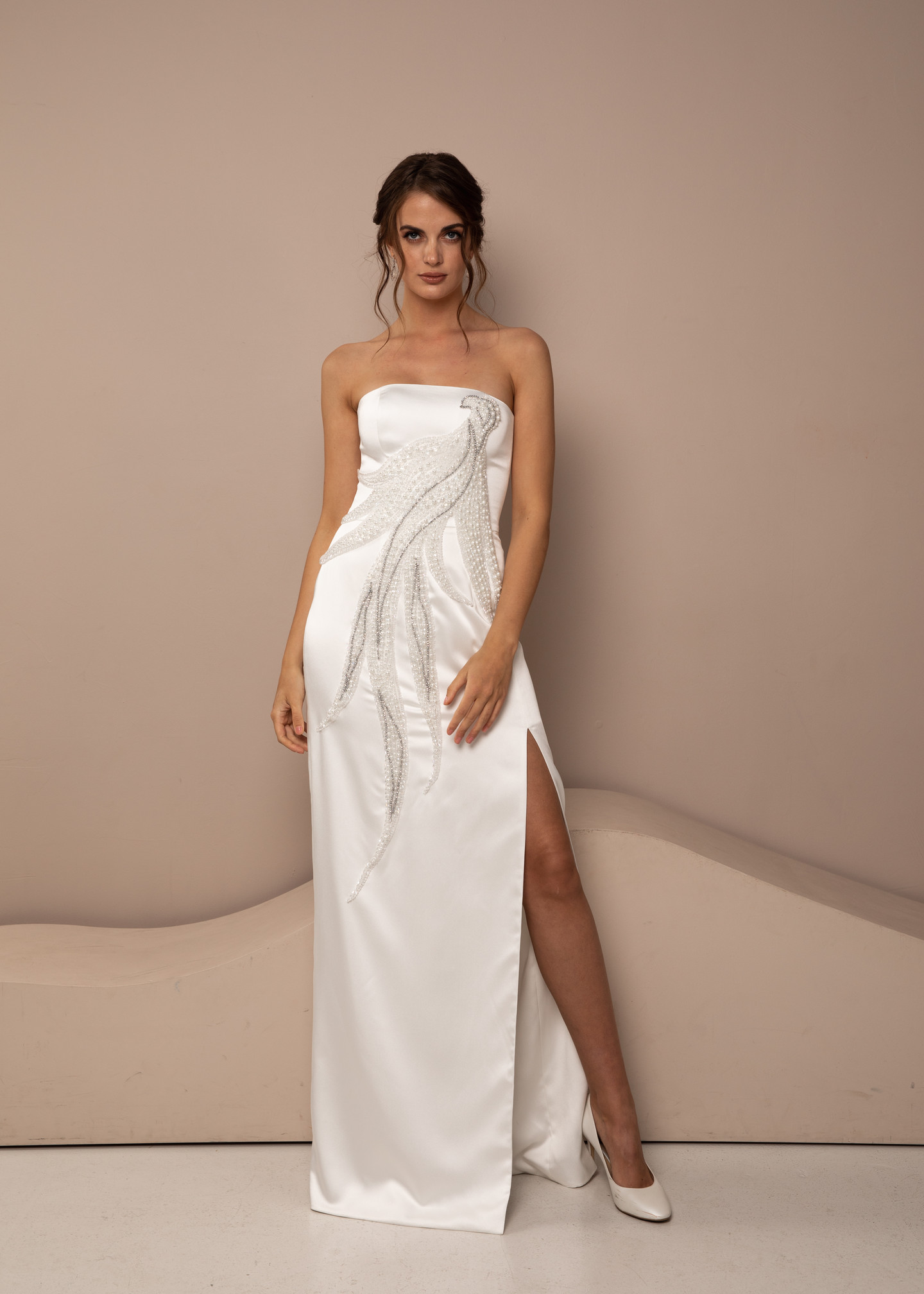 Платье Клео, 2021, одежда, платье, свадебное, молочно-белый, Клео, вышивка, прямой силуэт