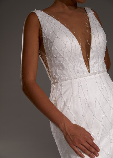 Платье Оттавия, 2021, одежда, платье, свадебное, молочно-белый, вышивка, прямой силуэт