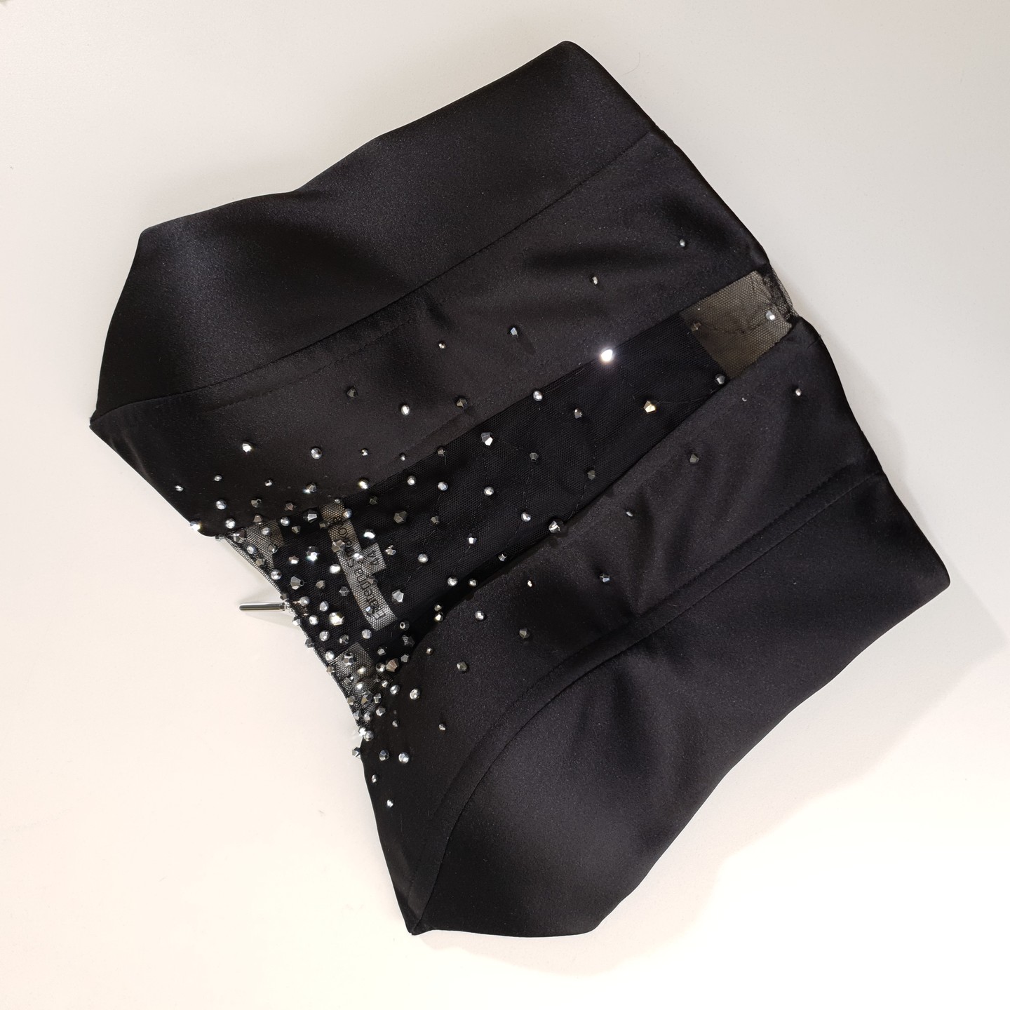 Бюстье с вышивкой, 2021, одежда, блузка, вечернее, черный, черный топ и юбка №1, вышивка