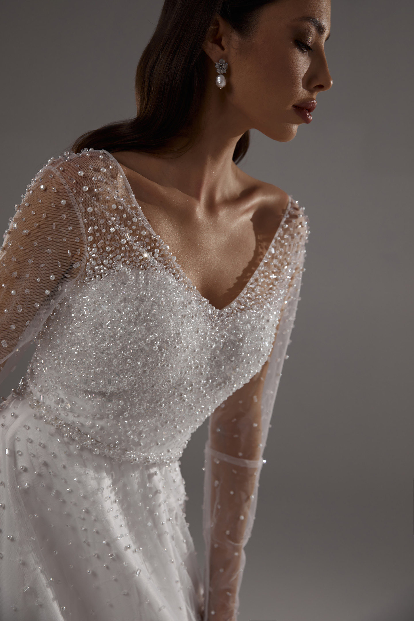 Frederica dress, 2022, couture, dress, bridal, off-white, embroidery, sleeves, train